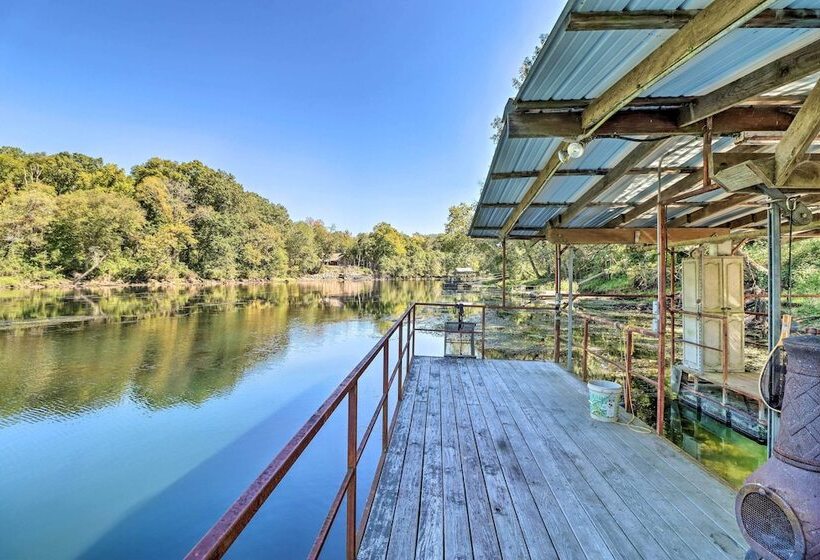 Riverfront Retreat W/ Fire Pit: Fish & Hike!