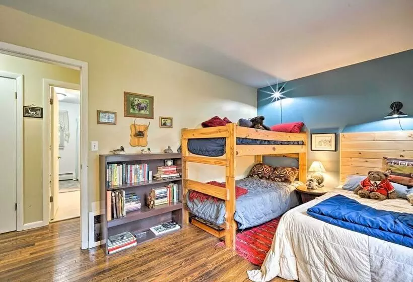 Rustic Adirondacks Home W/ Hot Tub & Lake Access!