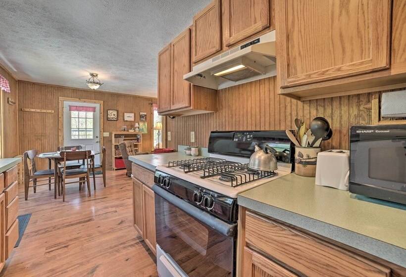 Secluded Indian River Retreat W/ Fire Pit!