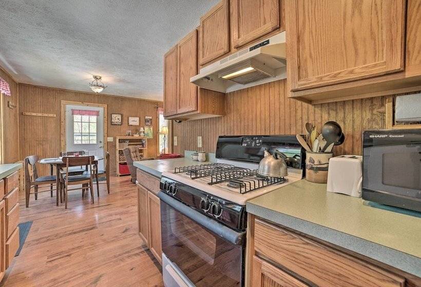 Secluded Indian River Retreat W/ Fire Pit!