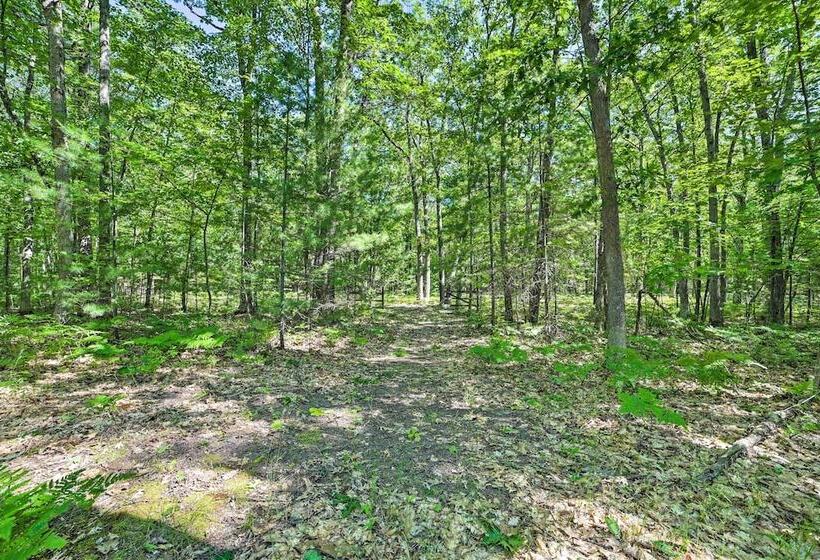 Secluded Indian River Retreat W/ Fire Pit!