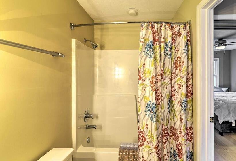 Ryman Riviera Home W/ Fireplace: Steps To River