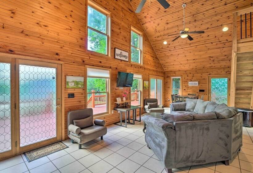 Ryman Riviera Home W/ Fireplace: Steps To River