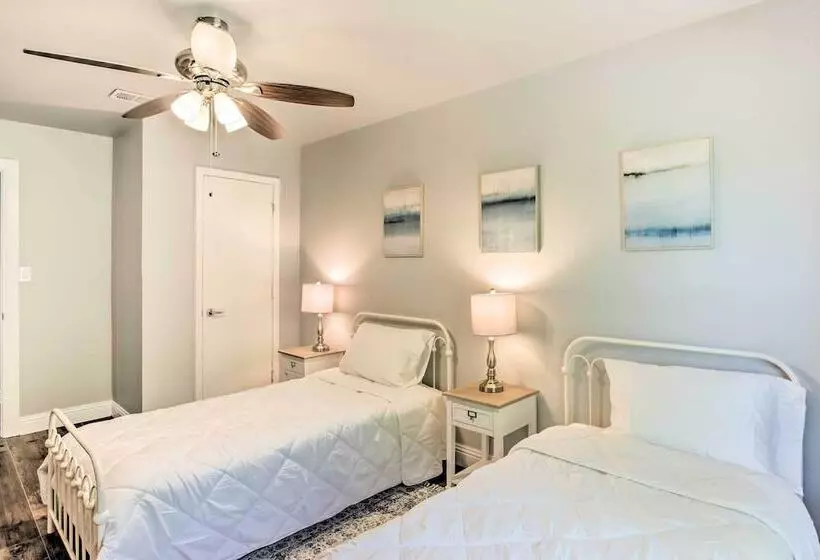 ~ 3 Mi To Dtwn Mckinney: Suburban Texas Retreat