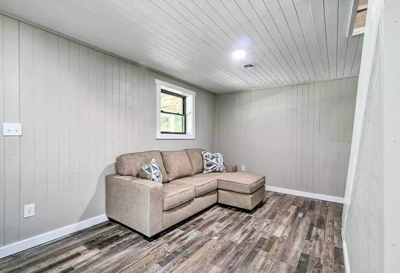 Waterfront Lake Cottage W/ Dock, Gentle Slope