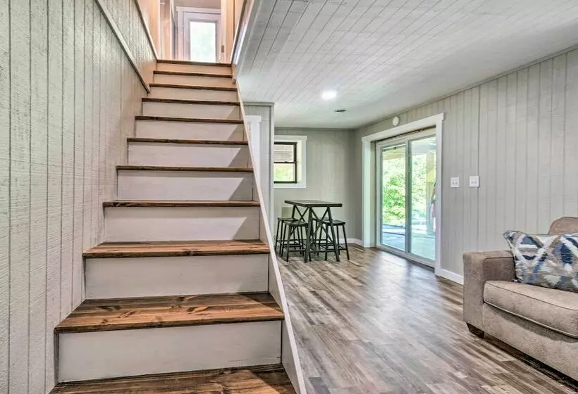 Waterfront Lake Cottage W/ Dock, Gentle Slope