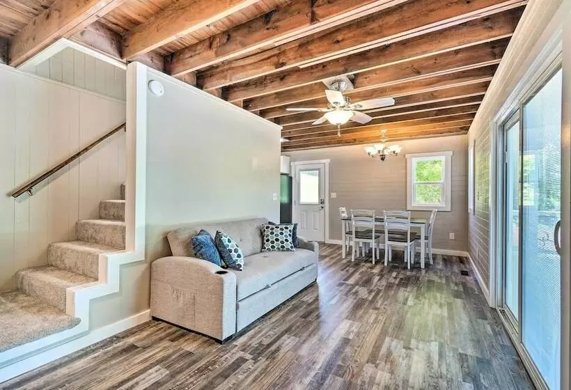 Waterfront Lake Cottage W/ Dock, Gentle Slope