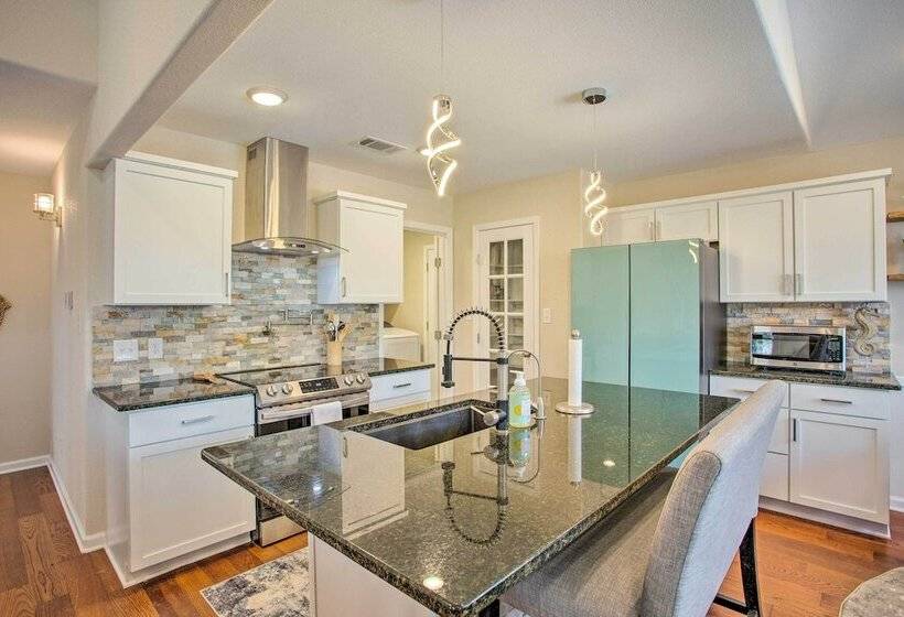 Wooded Pottsboro Escape ~ 1 Mi To Lake Texoma