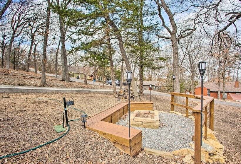 Wooded Pottsboro Escape ~ 1 Mi To Lake Texoma