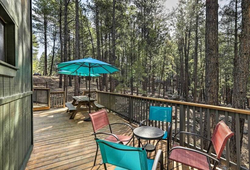 Woodsy Flagstaff Hideaway W/ Deck + Sunroom!