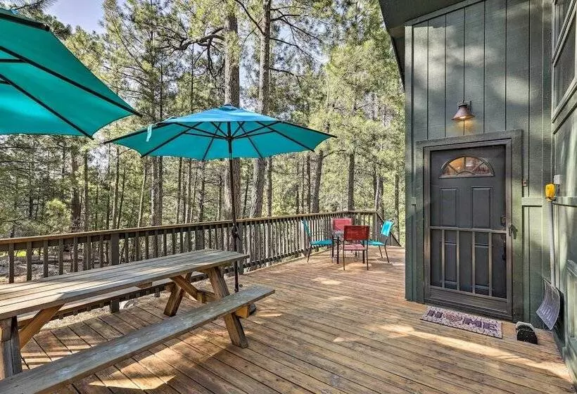 Woodsy Flagstaff Hideaway W/ Deck + Sunroom!