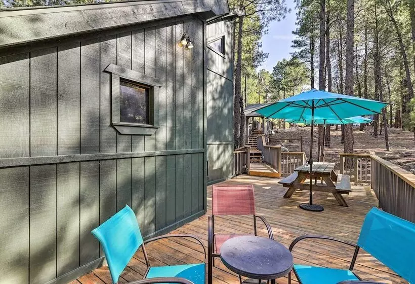 Woodsy Flagstaff Hideaway W/ Deck + Sunroom!