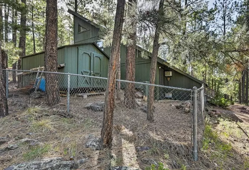 Woodsy Flagstaff Hideaway W/ Deck + Sunroom!
