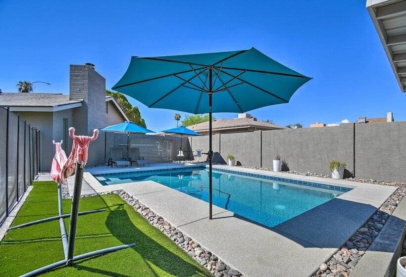 Beautiful Mesa Escape W/ Yard + Private Pool!