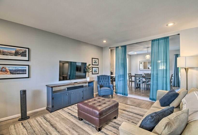 Beautiful Mesa Escape W/ Yard + Private Pool!