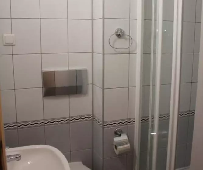 Aamiaismajoitus (B&B) Farys   świetna Lokalizacja, Sauna, Jacuzzi, Piękne Widoki Z Okien