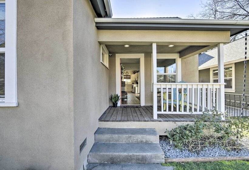 Centrally Located House In Chico W/ Gas Grill