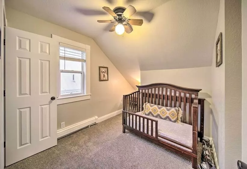 Charming Kellogg Home Near Outdoor Activities