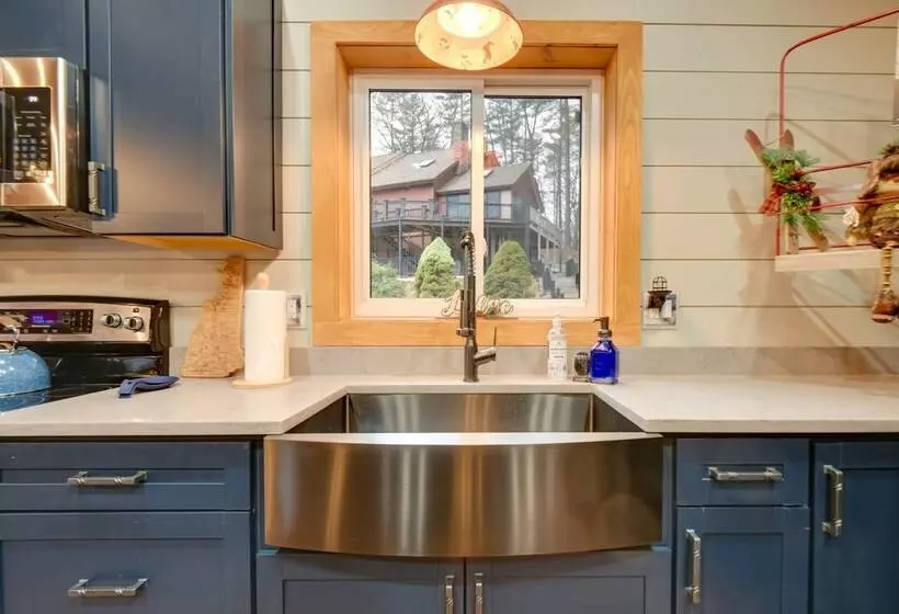 Cozy Ossipee Vacation Rental: Walk To Beach!