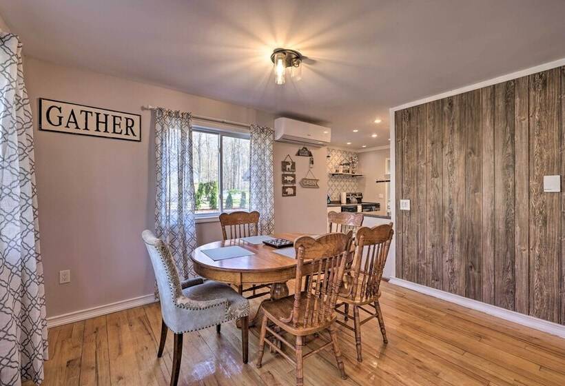 Cozy Tobyhanna Retreat W/ Hot Tub & Game Room!