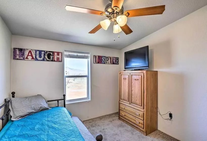 Desert Escape Off I 10 W/ Over 1 Enclosed Acre!