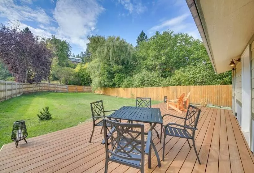 Downtown Bonners Ferry Home W/ Covered Porch!