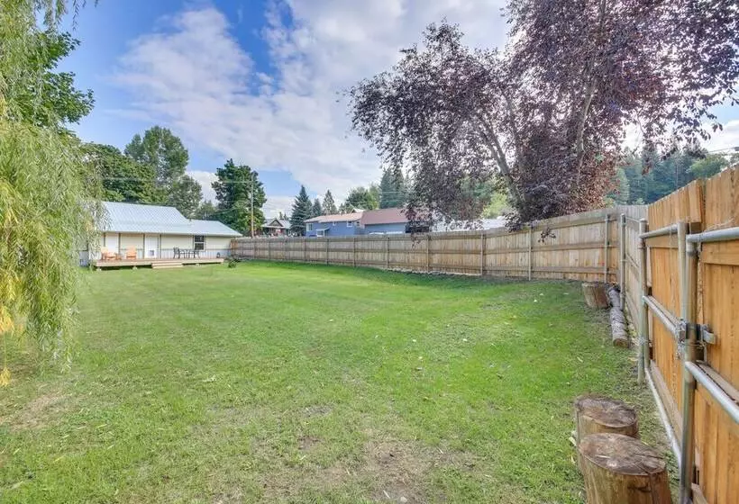 Downtown Bonners Ferry Home W/ Covered Porch!