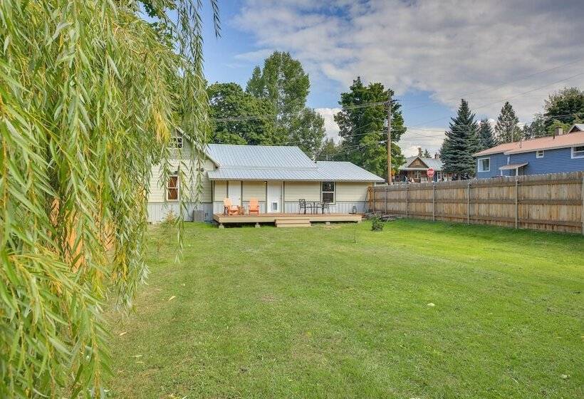 Downtown Bonners Ferry Home W/ Covered Porch!