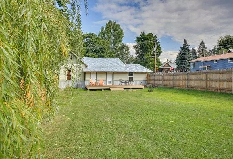 Downtown Bonners Ferry Home W/ Covered Porch!