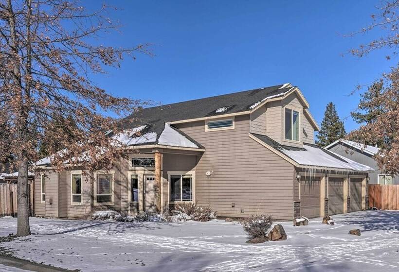 Family Friendly Oregon Vacation Home W/ Yard