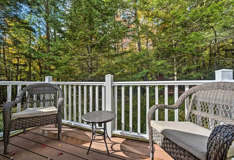 Creekside Catskills Getaway Near Hunter Mountain