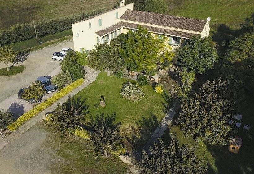 בית מלון כפרי Auberge Les Oliviers