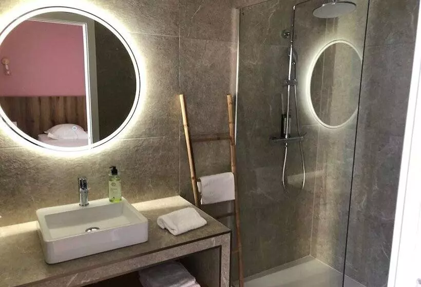 Hotelli Auberge Les Oliviers