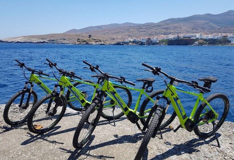 Karaoulanis Apartments