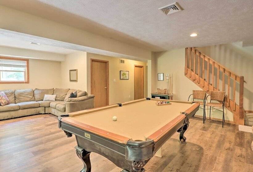 Deck, Hot Tub & Game Room: Lake Harmony Home