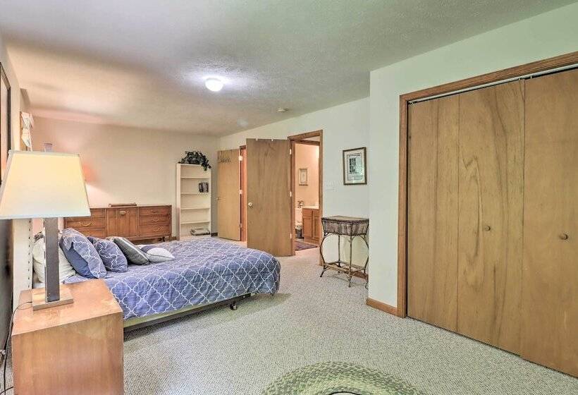 Deck, Hot Tub & Game Room: Lake Harmony Home