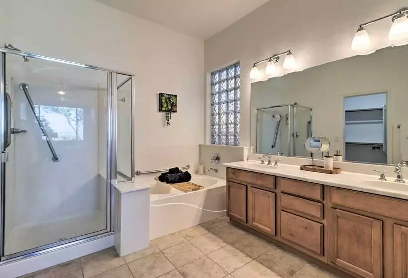Mtn View Arizona Escape: Patio + Pool Access!