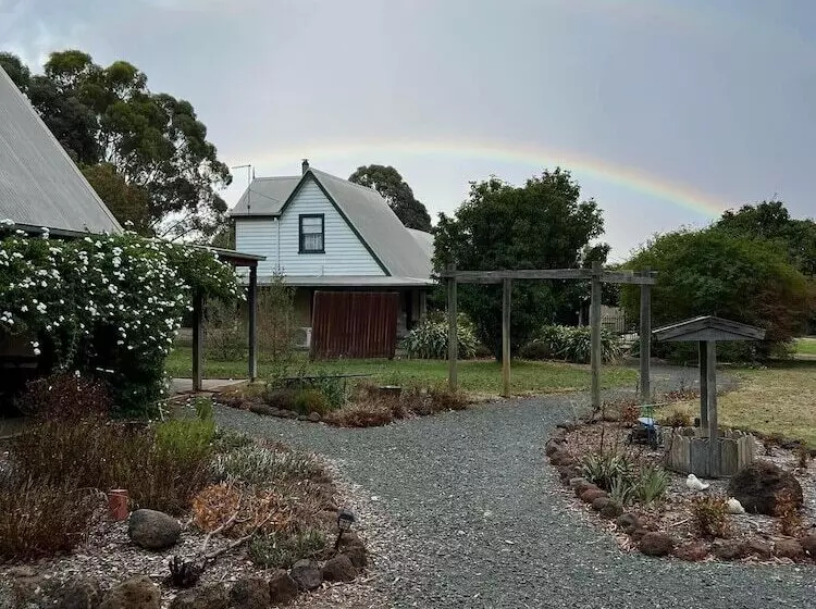 Murray River Spa Retreat