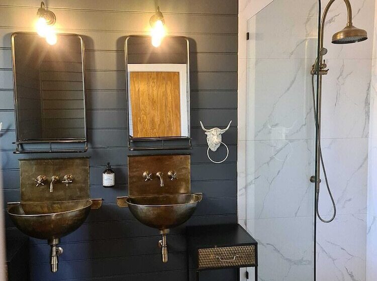 Murray River Spa Retreat