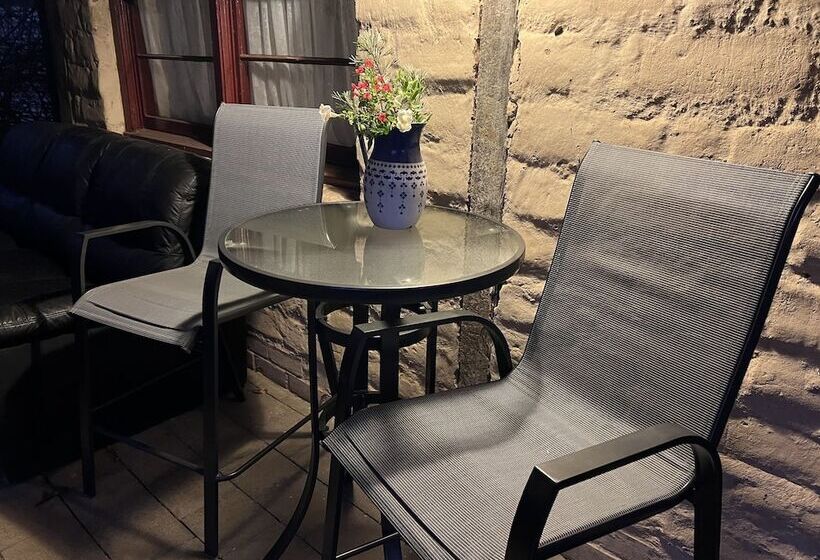 Murray River Spa Retreat