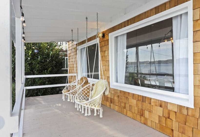 פנסיון Cedar And Sage