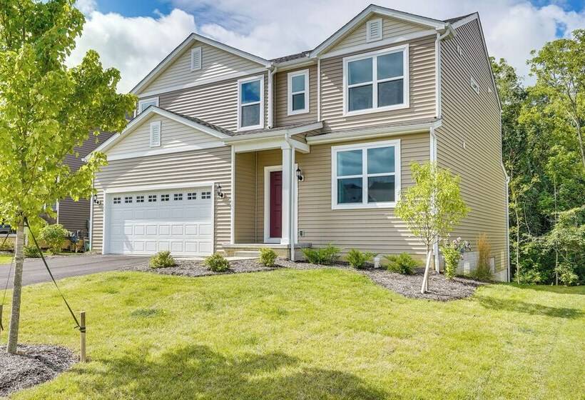 25 Mi To Columbus: Pet Friendly Family Home!