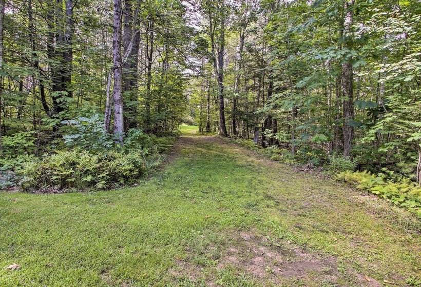 Readfield Retreat W/ Lake Maranacook Views!