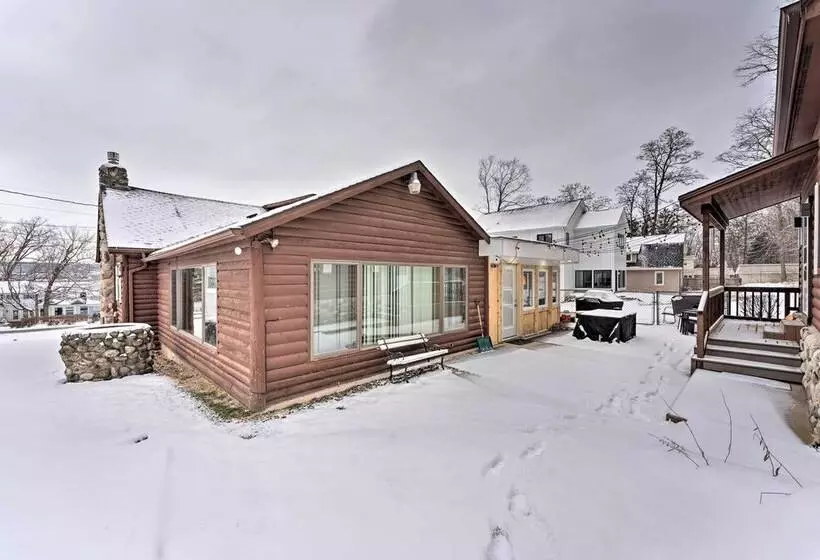 Renovated & Spacious Cabin W/ Patio & Grounds