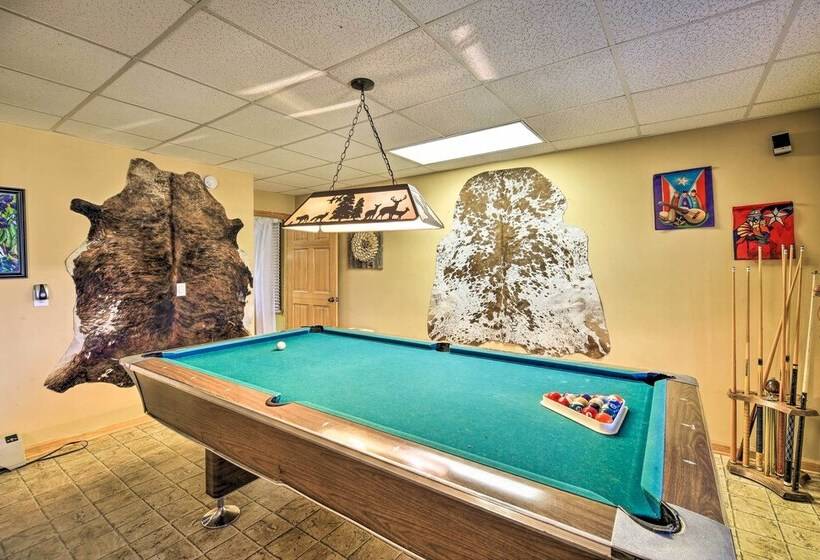 River Dream Cabin  On New River W/ Deck, Fire Pit