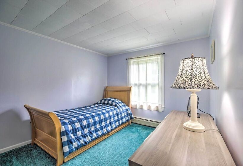 Secluded Mountainside Home ~ 13 Mi To Skiing!