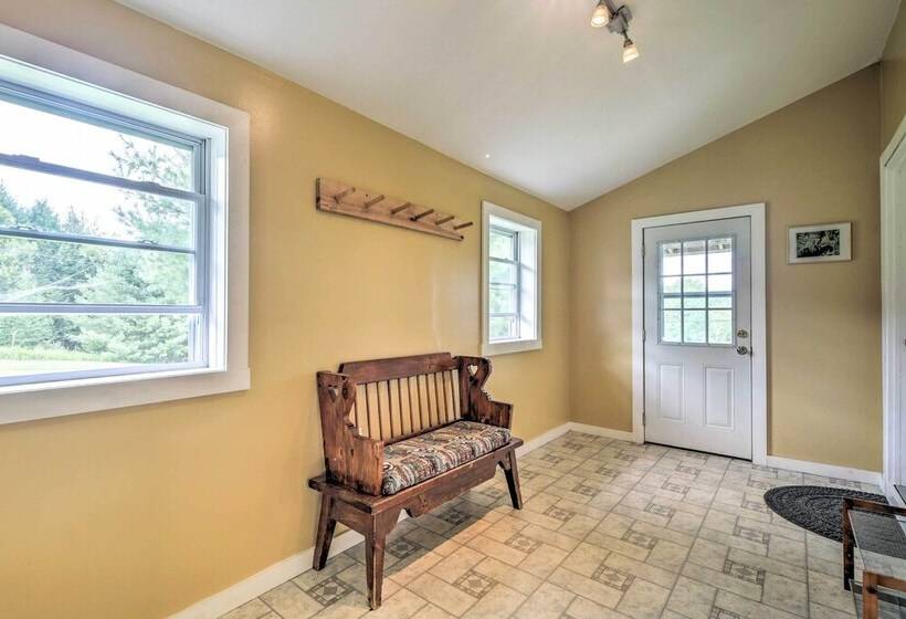 Secluded Mountainside Home ~ 13 Mi To Skiing!