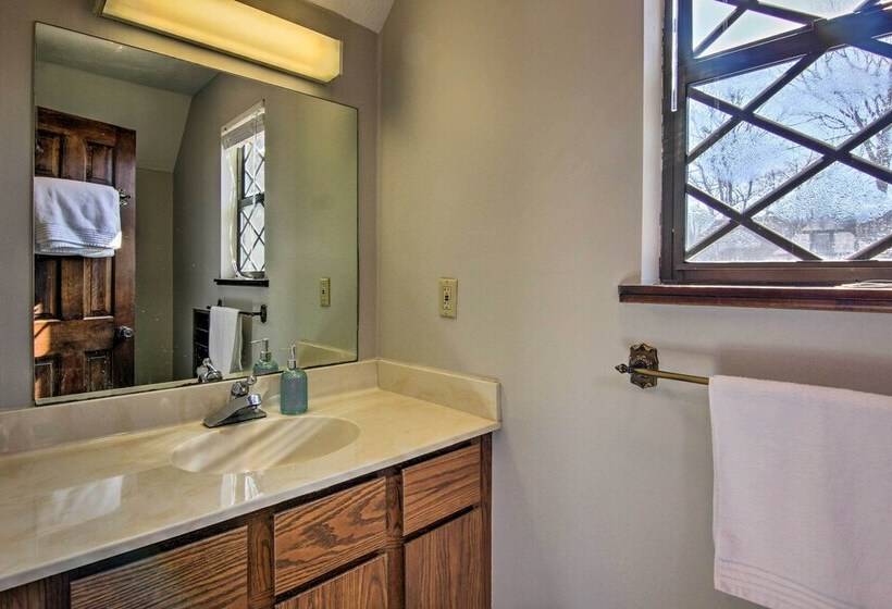 Furnished Deck + Mtn Views: Burnsville Cabin!