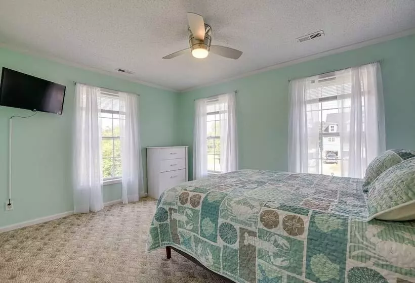 Group Friendly Myrtle Beach House W/ Deck