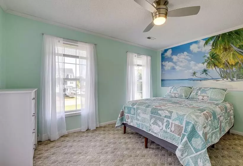 Group Friendly Myrtle Beach House W/ Deck